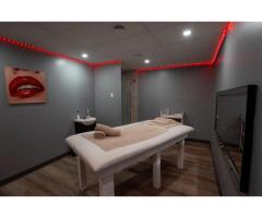 Tu veux faire beaucoup d'argent? Deviens hôtesse - MTL